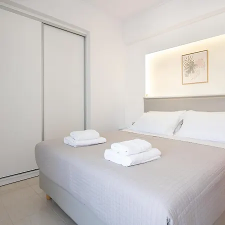 Appartement  *